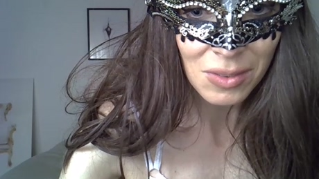 Bella_Wolf  07-05-2022